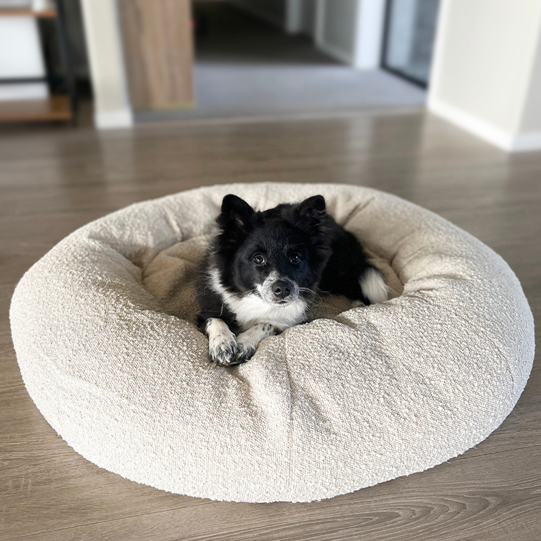 Bouclé Doughnut Bed